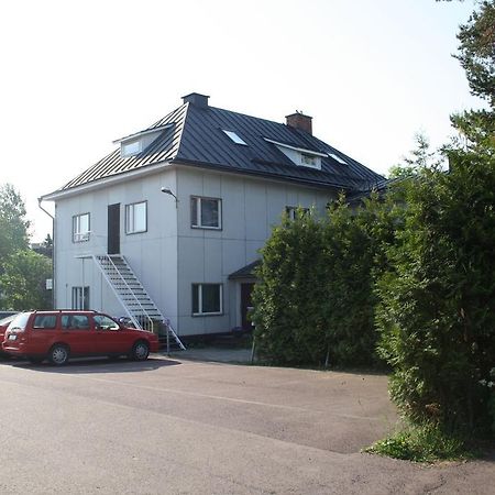 Gaesthem Kronan Bed & Breakfast Mariehamn Exterior foto