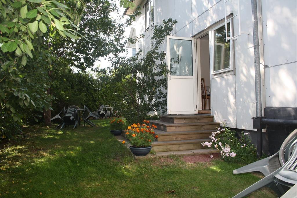 Gaesthem Kronan Bed & Breakfast Mariehamn Exterior foto